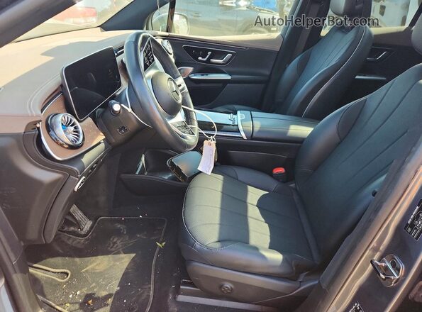 4JGGM1CB5PA036336 2023 MERCEDES-BENZ EQE Gray Widok wnętrza z przodu