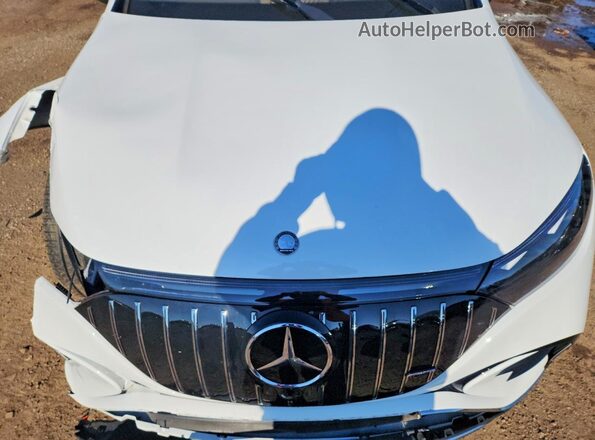 4JGGM5DB9RA015739 2024 MERCEDES-BENZ EQE White Вид задньої частини салону