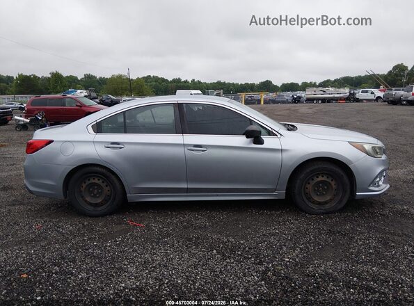 4S3BNAA65J3045650 2018 SUBARU LEGACY Silver Вид задньої частини салону