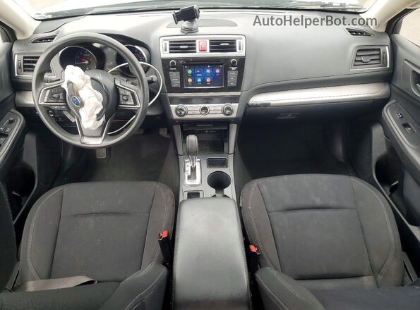 4S3BNAB65K3018884 2019 SUBARU LEGACY Silver Widok deski rozdzielczej