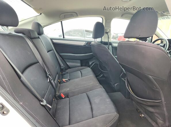 4S3BNAB69H3007069 2017 SUBARU LEGACY White Widok tylnych siedzeń