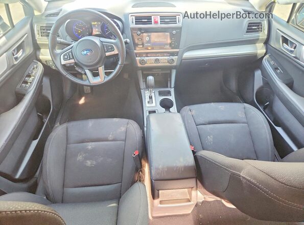 4S3BNAC60H3056644 2017 SUBARU LEGACY Белый Вид панели приборов