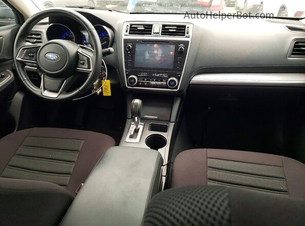 4S3BNAC63J3020128 2018 SUBARU LEGACY Black Առջևի վահանակի տեսք