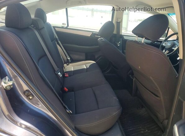 4S3BNAC65H3055215 2017 SUBARU LEGACY Gray Widok tylnych siedzeń