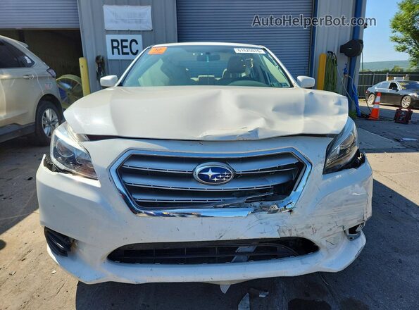 4S3BNAC66H3028315 2017 SUBARU LEGACY White Widok z przodu