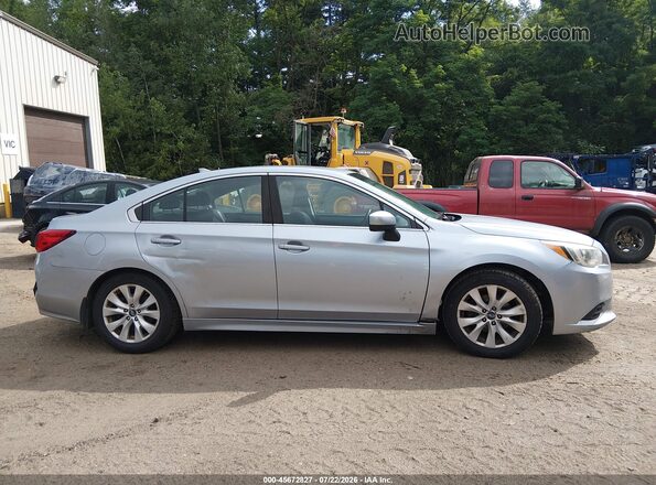 4S3BNAC67H3033460 2017 SUBARU LEGACY Silver Rear interior view