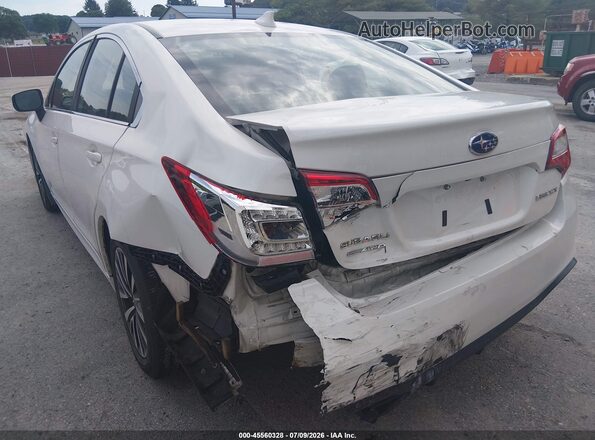 4S3BNAC69J3002099 2018 SUBARU LEGACY White Front view