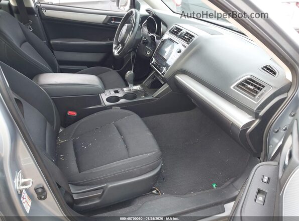 4S3BNAF61J3022665 2018 SUBARU LEGACY Silver Вид салону спереду