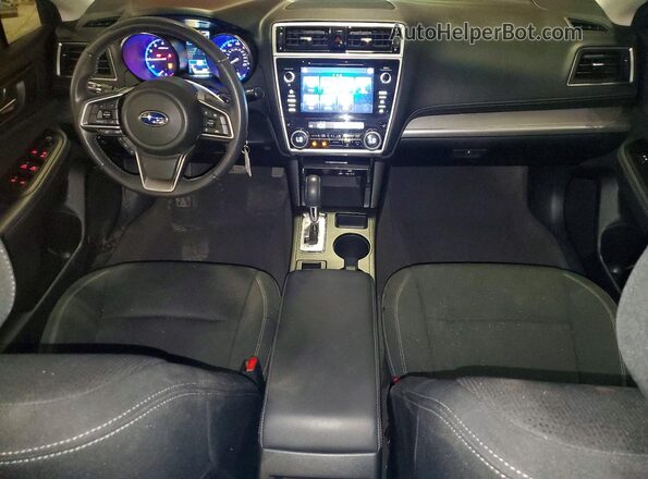 4S3BNAF62K3040447 2019 SUBARU LEGACY Красный Вид панели приборов