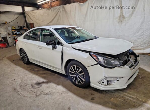4S3BNAF65K3039731 2019 SUBARU LEGACY White Przód prawy