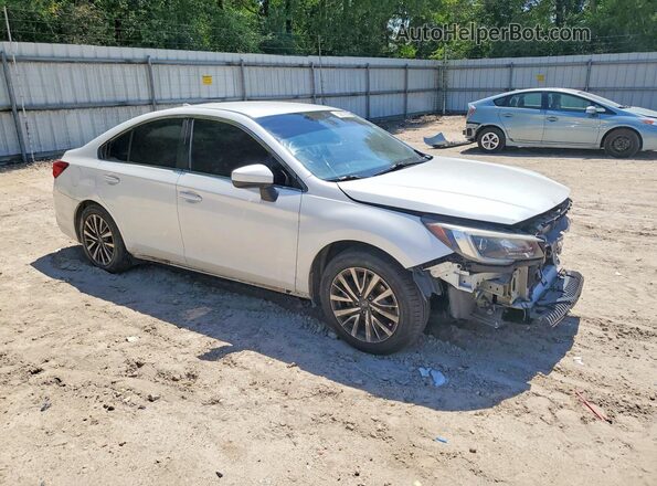 4S3BNAF66K3023263 2019 SUBARU LEGACY White Առջևի աջ