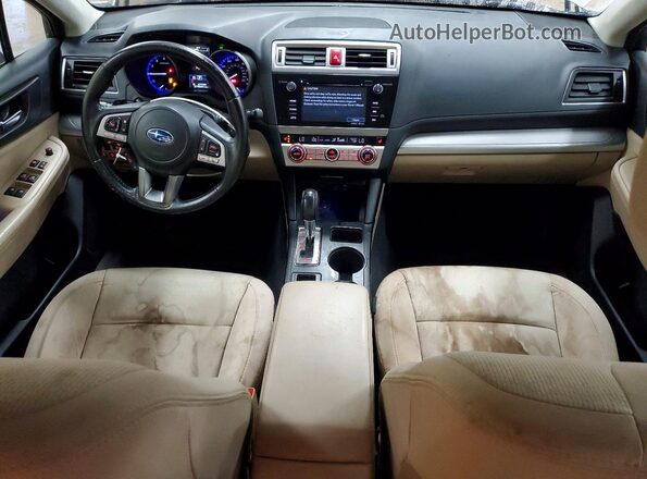 4S3BNAF69H3041474 2017 SUBARU LEGACY Silver Vista del salpicadero
