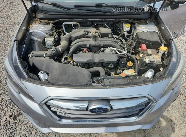 4S3BNAF6XK3025100 2019 SUBARU LEGACY Silver Вид задньої частини салону