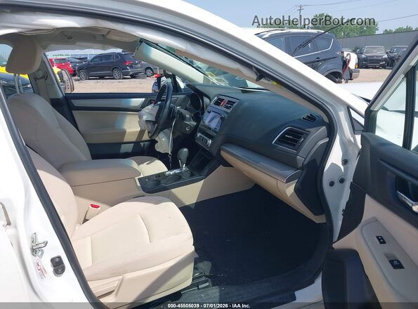 4S3BNAH61H3032149 2017 SUBARU LEGACY White Вид салону спереду
