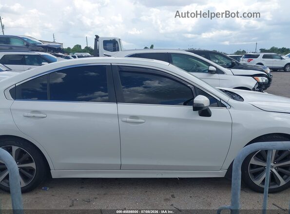 4S3BNAL69G3023396 2016 SUBARU LEGACY White Вид задньої частини салону