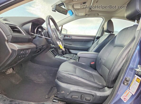 4S3BNAN62H3059008 2017 SUBARU LEGACY Blue Widok wnętrza z przodu