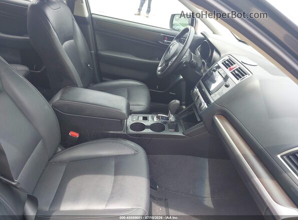 4S3BNAN65H3016380 2017 SUBARU LEGACY Gray Front interior view
