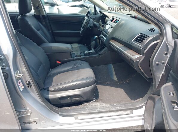 4S3BNAN67H3054869 2017 SUBARU LEGACY Silver Вид салону спереду