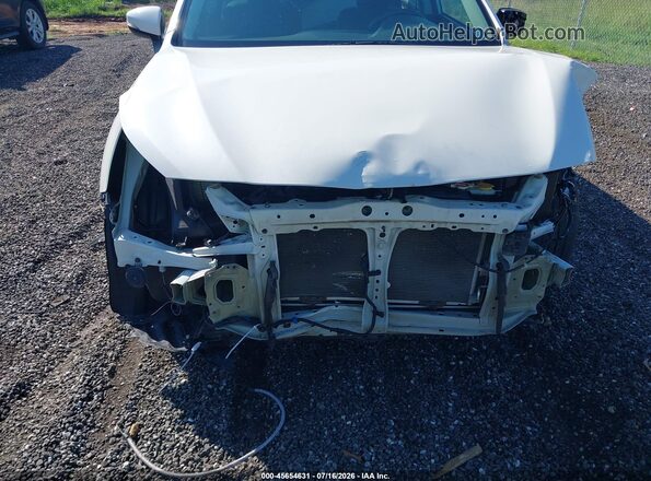 4S3BNAN67K3006070 2019 SUBARU LEGACY White 