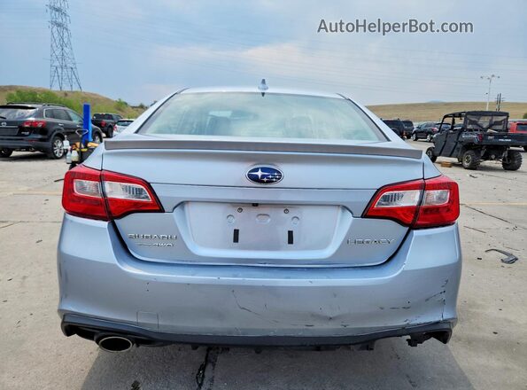 4S3BNAR60J3019008 2018 SUBARU LEGACY Silver Вид ззаду