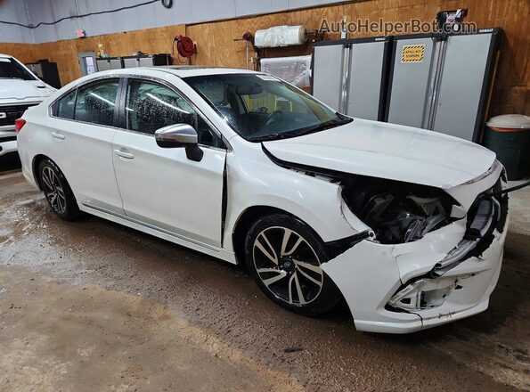 4S3BNAR61J3029904 2018 SUBARU LEGACY White Առջևի աջ