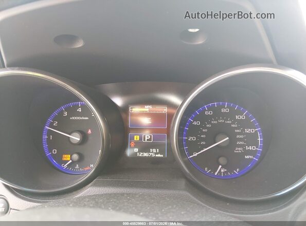 4S3BNAR69H3011211 2017 SUBARU LEGACY Silver Widok tylnych siedzeń