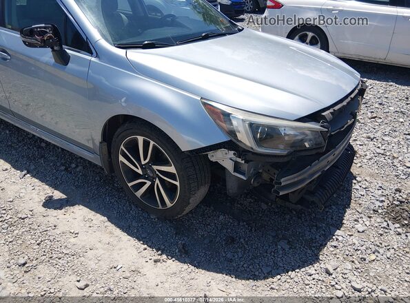 4S3BNAS64J3037747 2018 SUBARU LEGACY Серый 