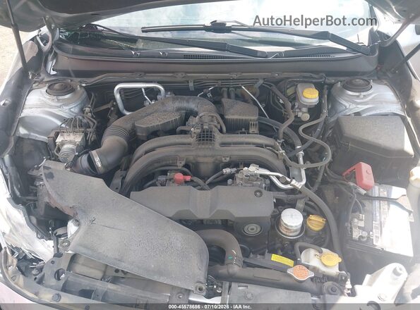 4S3BNAS67H3016143 2017 SUBARU LEGACY Silver Вид ззаду