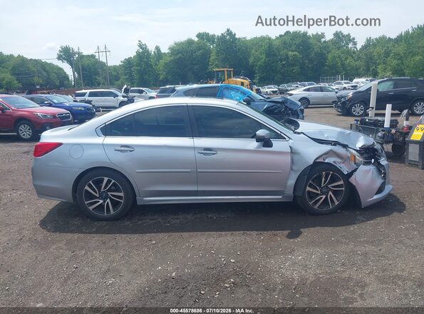 4S3BNAS67H3016143 2017 SUBARU LEGACY Silver Вид задньої частини салону