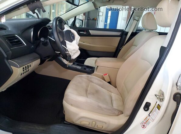 4S3BNBF63G3031270 2016 SUBARU LEGACY Белый Вид салона спереди