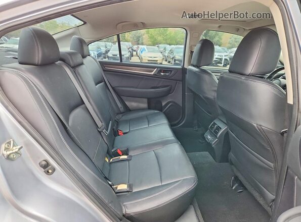 4S3BNEN60J3006174 2018 SUBARU LEGACY Silver უკანა სავარძლების ხედი