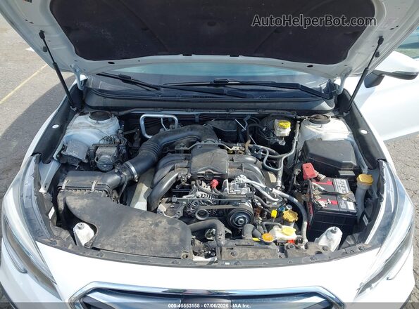 4S3BNEN61J3030046 2018 SUBARU LEGACY White Widok z tyłu