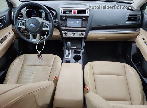 4S3BNEN66H3022888 2017 SUBARU LEGACY Серебряный Вид панели приборов