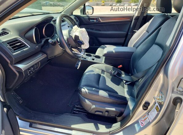 4S3BNEN66J3007734 2018 SUBARU LEGACY Silver Սալոնի դիմացի տեսք