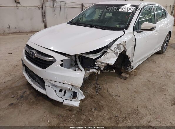 4S3BWAC67N3016005 2022 SUBARU LEGACY White Vista frontal