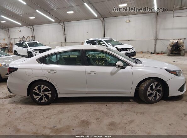 4S3BWAC67N3016005 2022 SUBARU LEGACY White Vista interior trasera