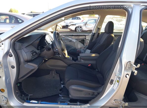 4S3BWAD60P3010029 2023 SUBARU LEGACY Silver წინა სალონის ხედი