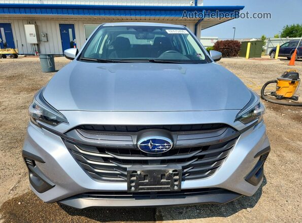 4S3BWAD6XP3008899 2023 SUBARU LEGACY Silver Widok z przodu