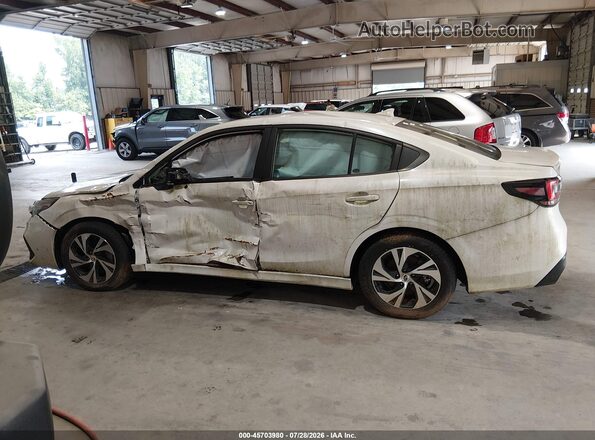 4S3BWAD6XR3010574 2024 SUBARU LEGACY White Вид задньої частини салону