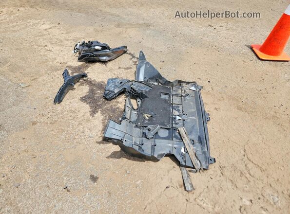 4S3BWAF64R3003441 2024 SUBARU LEGACY White Engine compartment view