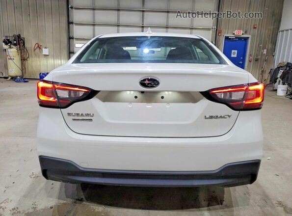 4S3BWAF66R3021228 2024 SUBARU LEGACY White Вид ззаду