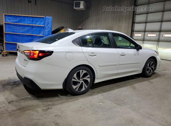 4S3BWAF66R3021228 2024 SUBARU LEGACY White Задня права чверть
