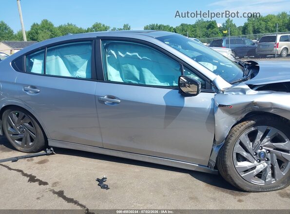 4S3BWGG64R3023481 2024 SUBARU LEGACY Silver Вид задньої частини салону