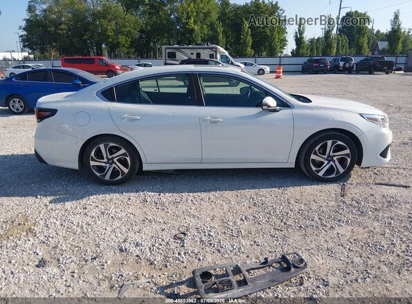 4S3BWGN67N3016411 2022 SUBARU LEGACY White Вид задньої частини салону