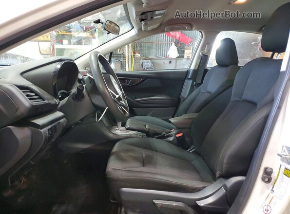 4S3GKAA62J3604408 2018 SUBARU IMPREZA White Widok wnętrza z przodu
