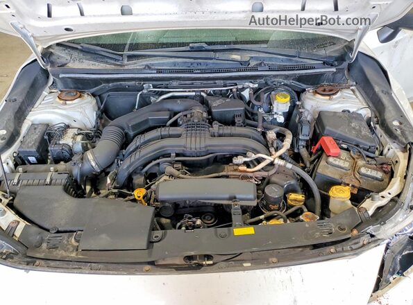 4S3GKAA62J3604408 2018 SUBARU IMPREZA White Widok wnętrza z tyłu