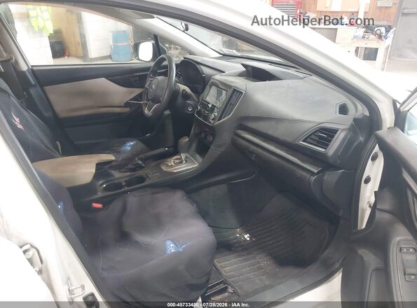 4S3GKAA65H3604817 2017 SUBARU IMPREZA White Front interior view