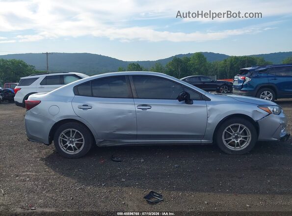 4S3GKAA66H1614199 2017 SUBARU IMPREZA Gray Rear interior view
