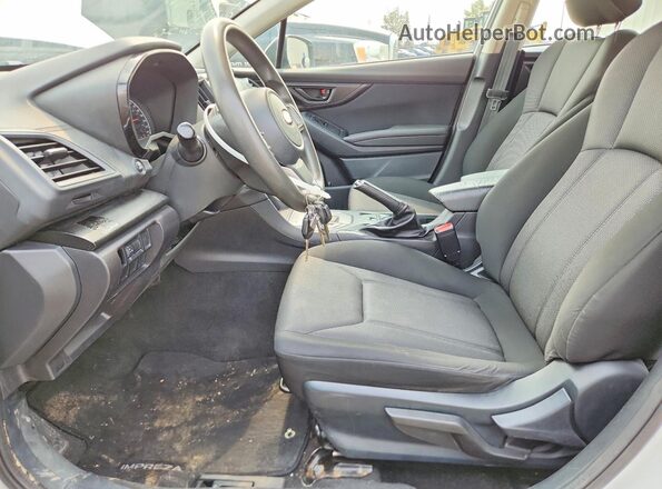4S3GKAA67K3619178 2019 SUBARU IMPREZA White წინა სალონის ხედი