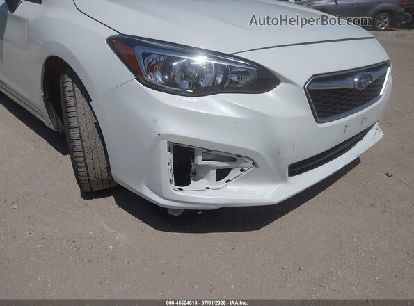 4S3GKAA69H3617893 2017 SUBARU IMPREZA White Widok z przodu
